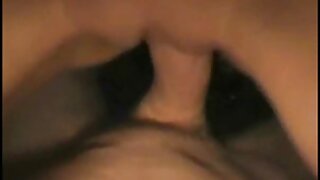 L'infirmière coquine Maika fait une pipe et se fait éjaculer sur sa chatte poilue gauleporn
