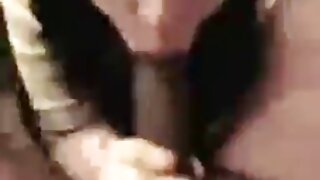 Les déesses sexuelles courbées ont un trio lesbien pervers film vidéo porno au collège