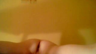 La célèbre pornstar blonde Silvia Saint est de retour extrait film porno francais aux affaires